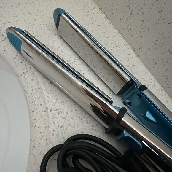 BaByliss Pro Prima 3000 Hair Straightener - Picture 5 of 16